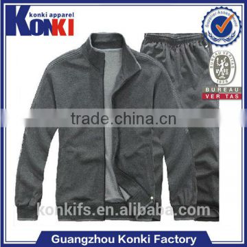 fashionable custom wholesale sport suit