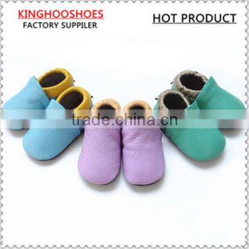 2015 hot selling genuine leather baby moccains rubber sole moccasins