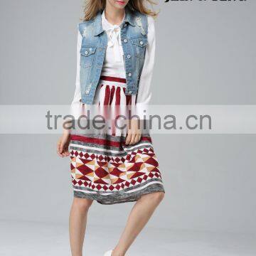 Wholesale garment factory women's denim vest with hoody new design lady's denim clothes