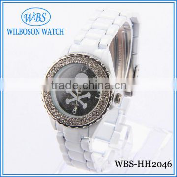 Beautiful alloy fany lady watches white color fashion design