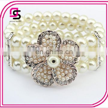 Multiple pearl bracelet with sweet flowers diamond bracelet for girls