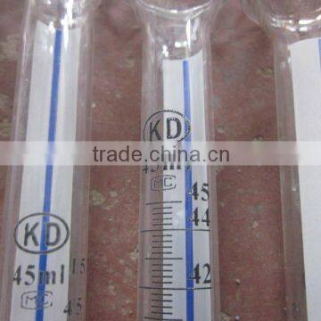 glass graduated cylinder