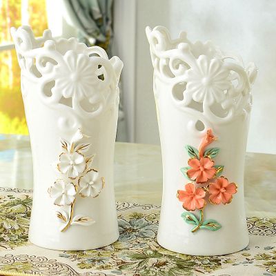 Chinese Gild Hand Made Hollow Out Modern Simple Creative Ceramic Vase For Shopping Mall Decor