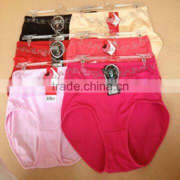 0.69USD High Quality 5 Colors Softy Cotton Material Large Size Yough Sexy Fat Ladies Panties/Thongs (lppgdnk025)