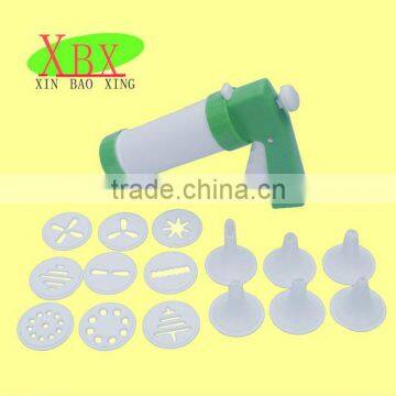 2015 Best prices plastic cookie press& icing set