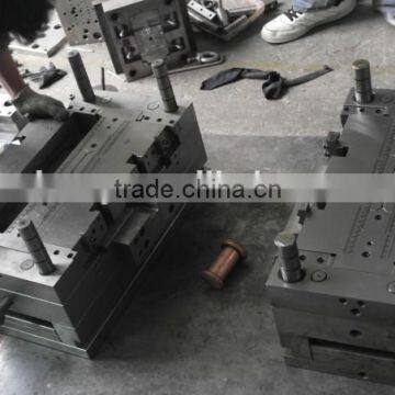 tag pin mould