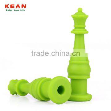 Promotion gift king chess shape pencil topper silicone gel