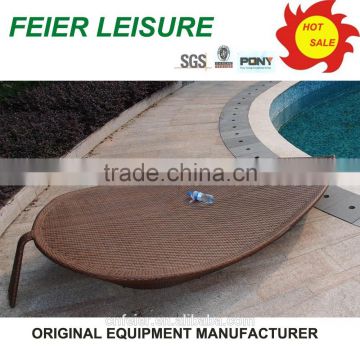 indoor rattan chaise lounge with leaf shape