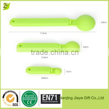 Popular PP plastic chip clip with spoon for promotion