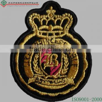 Golden embroidery crown patches