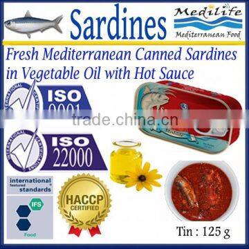 Fresh Mediteranean Canned Sardines inVegetable Oil with Hot Sauce,High Quality Sardines,Sardines in cans with Hot Sauce 125g