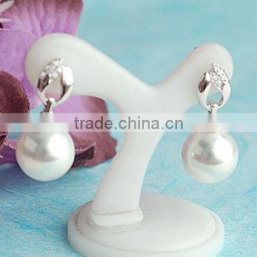 Jewelry:10-10.5mm Shell Pearl earring in 925 Silver with CZ