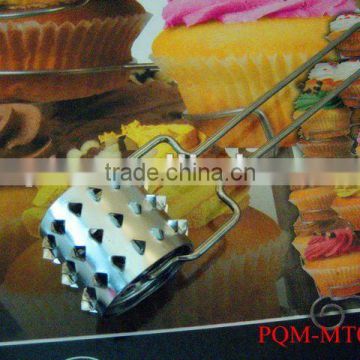 Pratical stainless steel rolling meat tenderizer 001