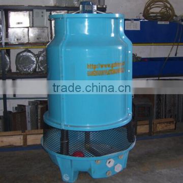 Water cooling tower for industrial machine