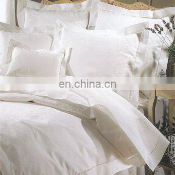 bedding sets with oxford edge