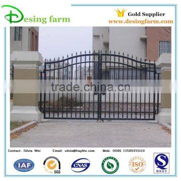 Metal garden arch with gate powder coated