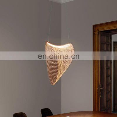 Modern Style Wood Curve Pendant Lamp Nordic Personality Restaurant Coffee LED Ceiling Chandelier