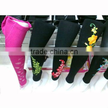 High quality fashion sexy warm and soft leggings with embroidery logo