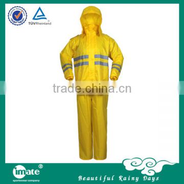 Hot selling shiny raincoat with hat
