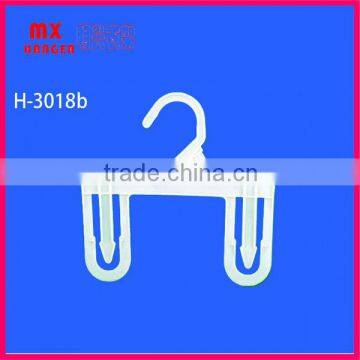 pant hangers cheap,pp pant hangers,plastic hangers