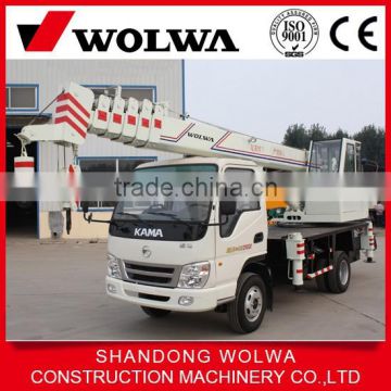 factory supplier conventional small truck crane with truck chassis