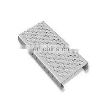 Non-slip galvanized perforated outdoor anti slip grating sheets