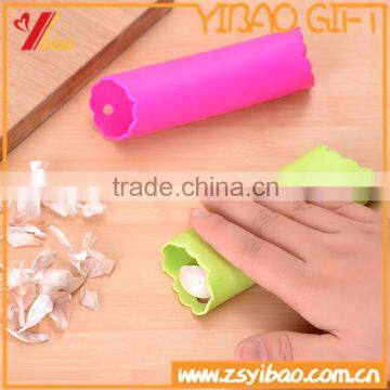 Kitchen Silicone Easy clean tool Garlic peeler