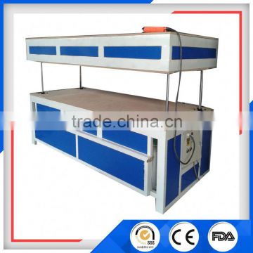 Plastic Thermo Vacuum Forming Machine For Advertising
