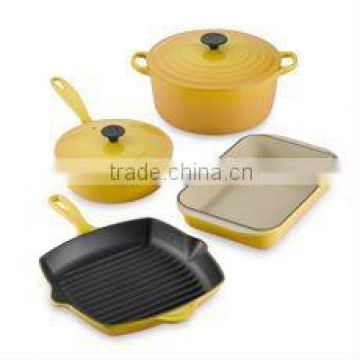 Enamel Cookware sets/ Enamel Cast iron casseroles