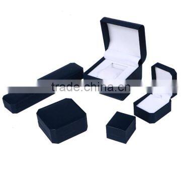 custom high quality jewelry packaging hard plastic box