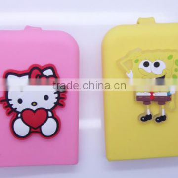 customized molding cartoon PVC rubber patches toys