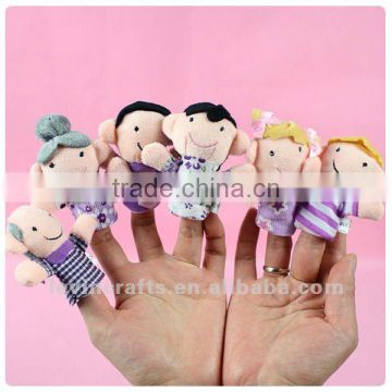 plush finger puppet the family