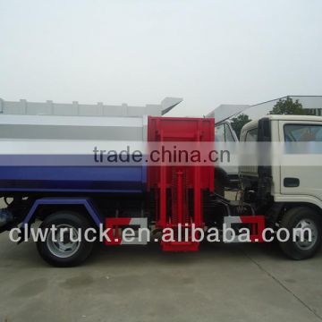 Low Price Dongfeng 5000L hydraulic lifter garbage truck