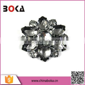 BOKA round flower bouquet rhinestones acrylic brooch