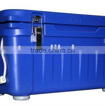 plastic cooler box for food storage, transportation