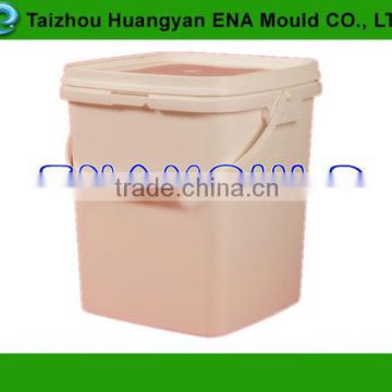 Injection Pail Mold