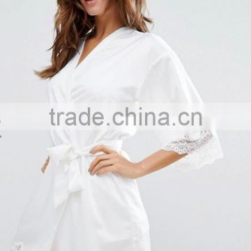 Customize ladies luxury silk robe, white Lace Trim Kimono Robe, wedding robe