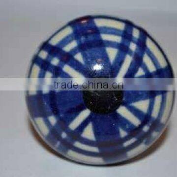 Round Porcelain Knob