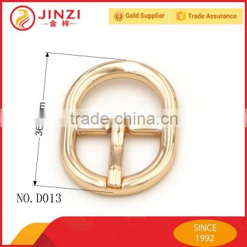 Good quality of buckles in zinc alloy
