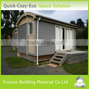 Self-Assembly Large Space Mobile Living House Container