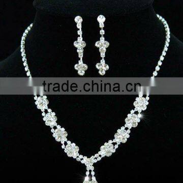 Bridal Crystal Rhinestone Necklace Earrings Set CS1090