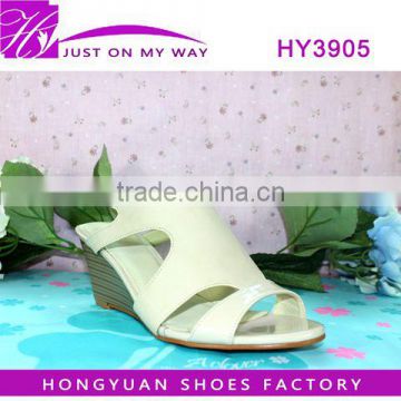 Fashion casual women shoes and sandals for ladies