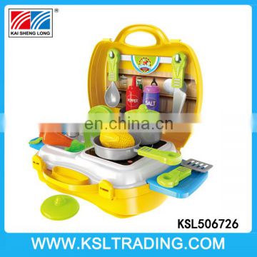 Hot sale educatioanl toy kitchen set suitcase packaging
