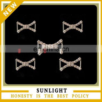 China high quality bulk crystal rhinestone connector for bikini wholesale