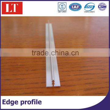 Small edge profile aluminium extrusion
