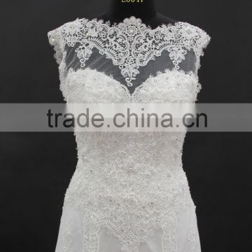 2016 best sellinig dress! Elegant slim A-line venice lace with delicate beading wedding dress