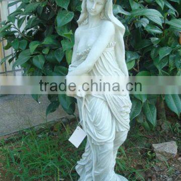 Resin snow white elegant lady figurines with a pot in hand