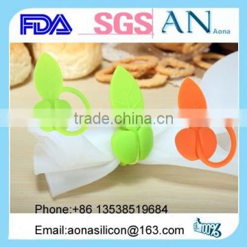 Wholesale silicone Lovely Leaf winder for Christmas