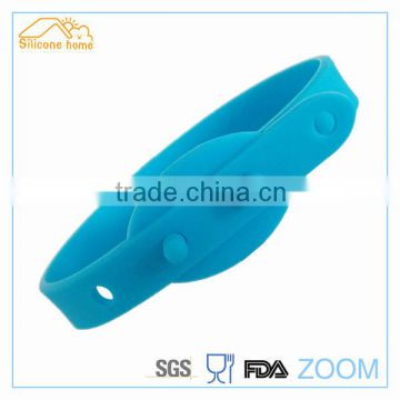 2013 Hot promotion gift silicone mosquito bracelet