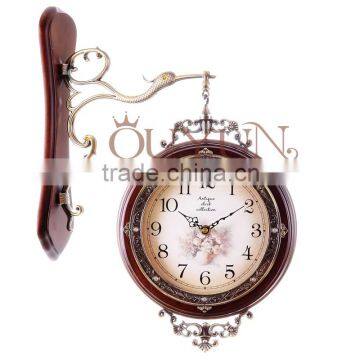 China Home Decor Wholesale Luxury Solid Wood Double Sided Wall Clock